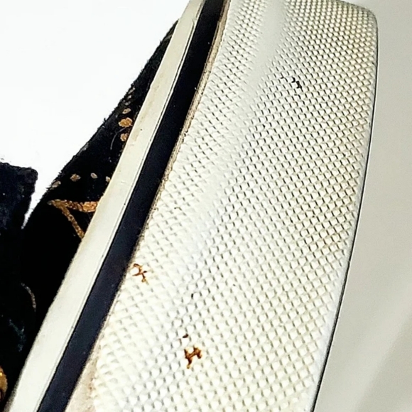 VANS OFF THE WALL UNISEX SHOES. MENS Sz:8 WOMENS Sz: 9.5 AZTEC/TRIBAL DESIGN. - Picture 10 of 11